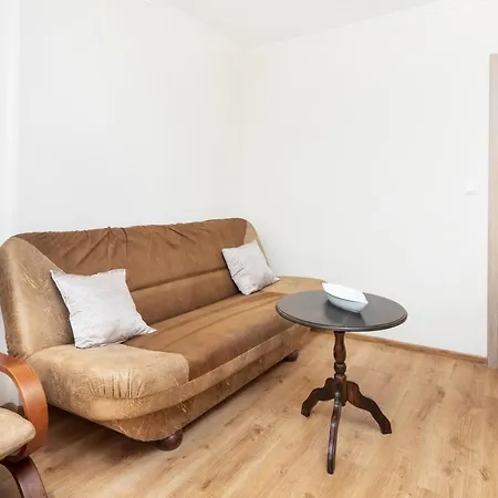 Kordeckiego By Renters 公寓 *